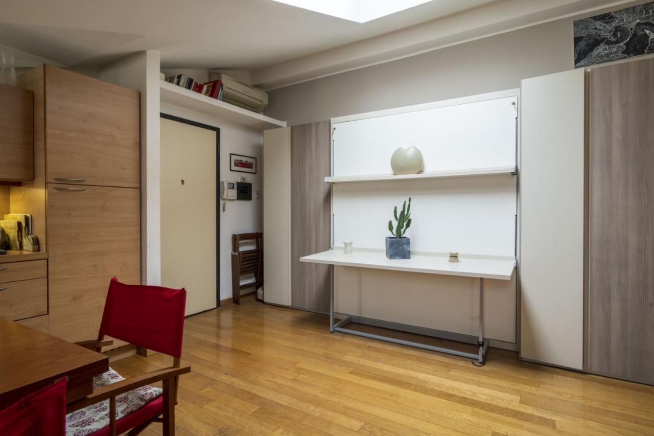 Easylife - Accogliente Monolocale In Zona Navigli Lägenhet Milano Exteriör bild